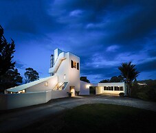 National Award Winner with Stunning View