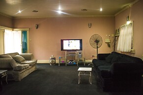 Whitehouse Exclusive Guest House