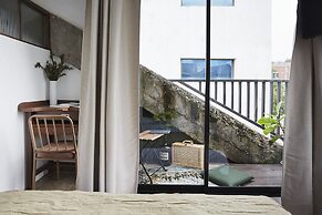 OB OON Boutique Bed & Breakfast