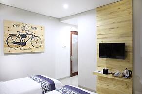 Omah Njonja Bed & Brasserie