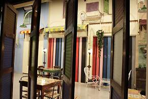 Omah Njonja Bed & Brasserie