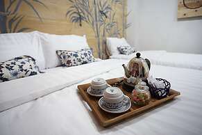 Omah Njonja Bed & Brasserie