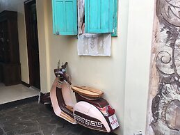 Omah Njonja Bed & Brasserie