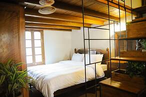 Vintage Decor Apartment Hanoi Old Town