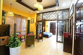 Tuti Lakeside Homestay