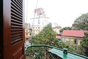 Tuti Lakeside Homestay