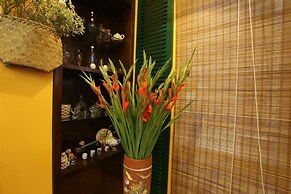 Tuti Lakeside Homestay