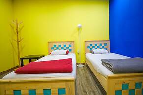 Midtown Hostel