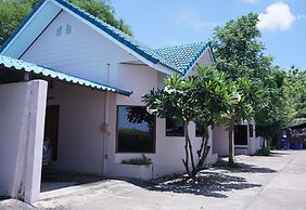 Baan Kieng Dao Resort
