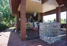 Baan Kieng Dao Resort