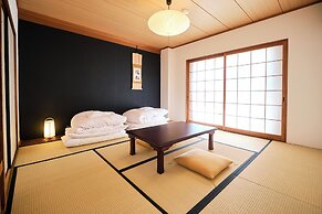 J-Hoppers Lake Biwa Guesthouse - Hostel