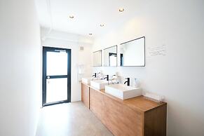 J-Hoppers Lake Biwa Guesthouse - Hostel