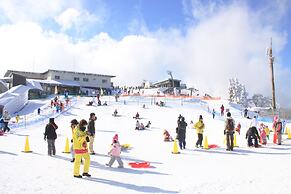 J-Hoppers Lake Biwa Guesthouse - Hostel