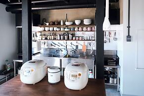 J-Hoppers Lake Biwa Guesthouse - Hostel