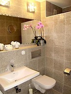 Hotel Bräutigams Weinstuben