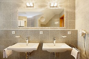 Hotel Bräutigams Weinstuben