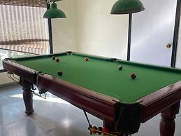 8fold-Pinecrest By LaRiSa, Bhimtal