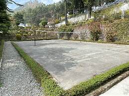 8fold-Pinecrest By LaRiSa, Bhimtal