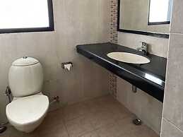 8fold-Pinecrest By LaRiSa, Bhimtal