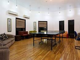 8fold-Pinecrest By LaRiSa, Bhimtal