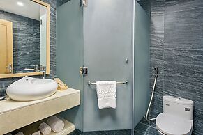 Seashore Hotel & Apartment