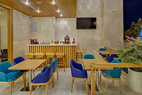 Seashore Hotel & Apartment