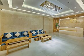 Seashore Hotel & Apartment