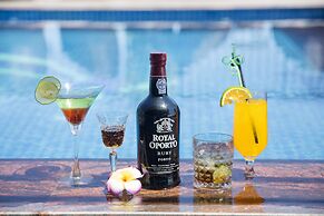 Seashore Hotel & Apartment