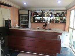 Hymax Grace Hotel and Suites