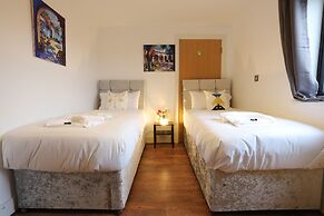 ICC Arena Fiveways Central Apartment