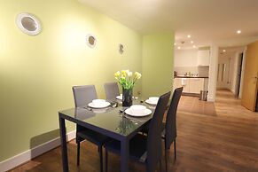 ICC Arena Fiveways Central Apartment