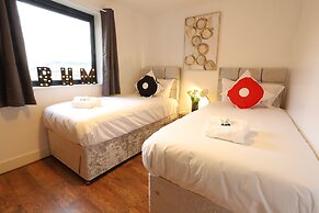 ICC Arena Fiveways Central Apartment