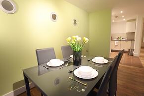 ICC Arena Fiveways Central Apartment