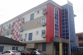 De Heavens Royale Hotel & Towers