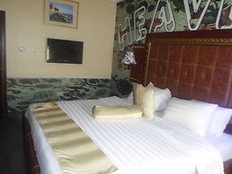 De Heavens Royale Hotel & Towers