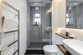 Vauxhall Park Views - 2 Bed Flat by BaseToGo