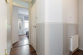 Vauxhall Park Views - 2 Bed Flat by BaseToGo