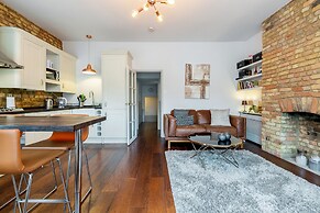 Vauxhall Park Views - 2 Bed Flat by BaseToGo