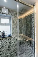 Vauxhall Park Views - 2 Bed Flat by BaseToGo