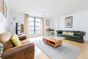 The Bateman's Shoreditch 2 Bed Flat by BaseToGo