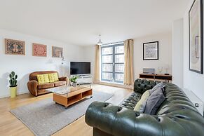 The Bateman's Shoreditch 2 Bed Flat by BaseToGo