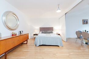 The Bateman's Shoreditch 2 Bed Flat by BaseToGo