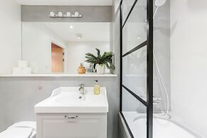 The Bateman's Shoreditch 2 Bed Flat by BaseToGo