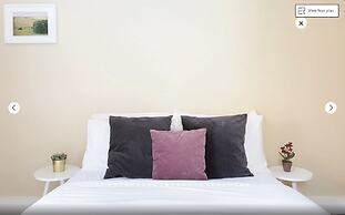 Vauxhall Oasis - 3 Bed House by BaseToGo