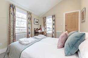 Vauxhall Oasis - 3 Bed House by BaseToGo