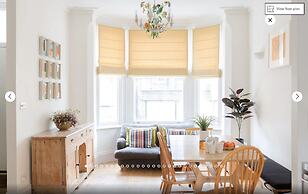 Vauxhall Oasis - 3 Bed House by BaseToGo