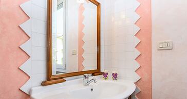 Desenzanoloft – Palm Garda Beach