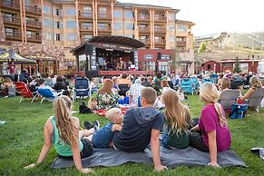 Comfortably Furnished Condo w Canyons Village View by RedAwning - Save