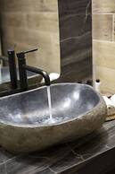 The Frogs Guesthouse