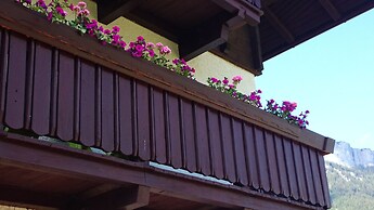 Haus Alpenrose